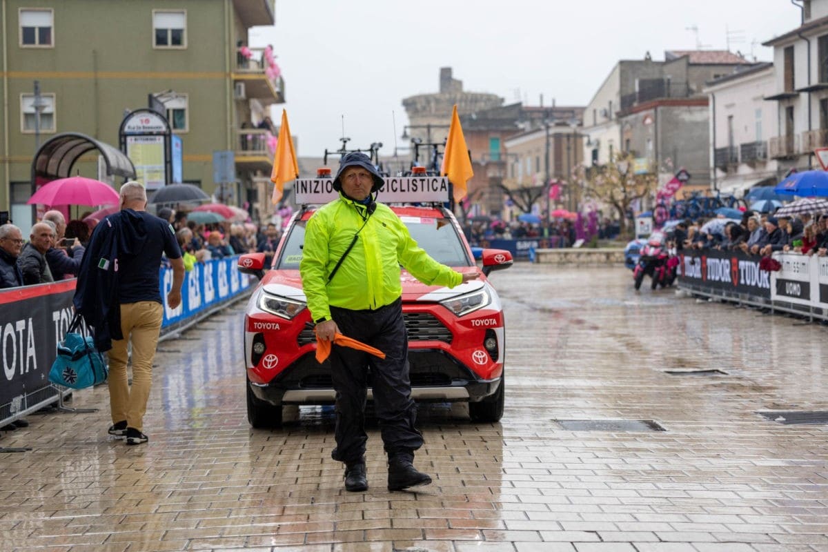 Il Giro d'Italia visto da un motociclista